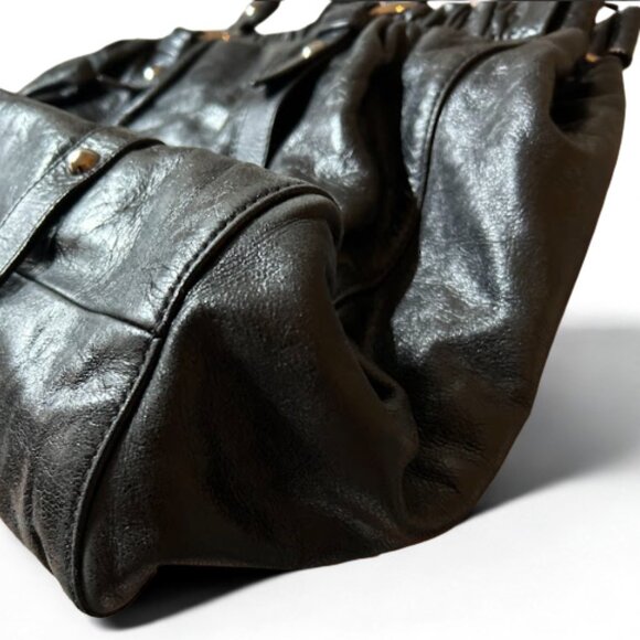 Miu Miu Vitello Lux Handbag Black - Picture 5 of 7